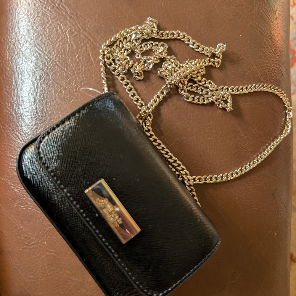 Kate Spade Black Crossbody with Gold Chain - Picture 2 of 7